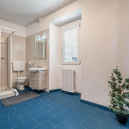 New Duplex With View, 2 Terraces Апартаменты *