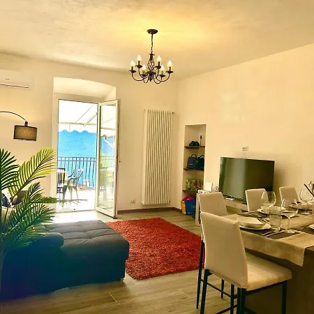 New Duplex With View, 2 Terraces Appartamento